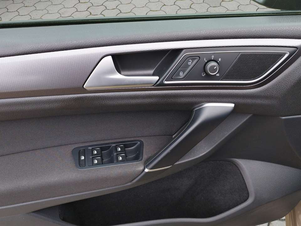Car picture 8