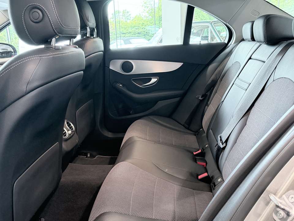 Car picture 9