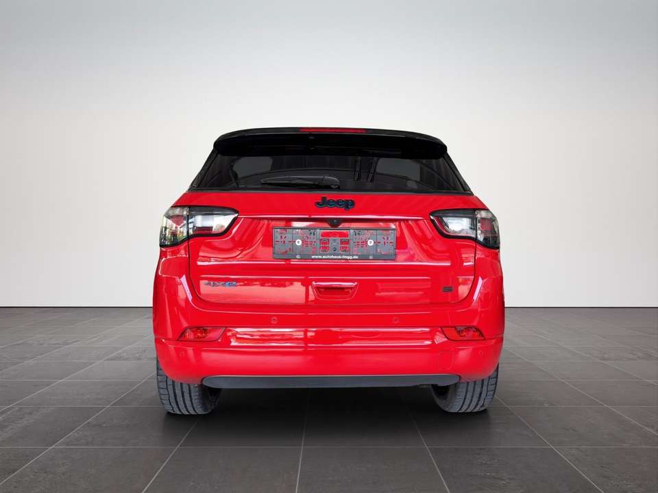 Car picture 4