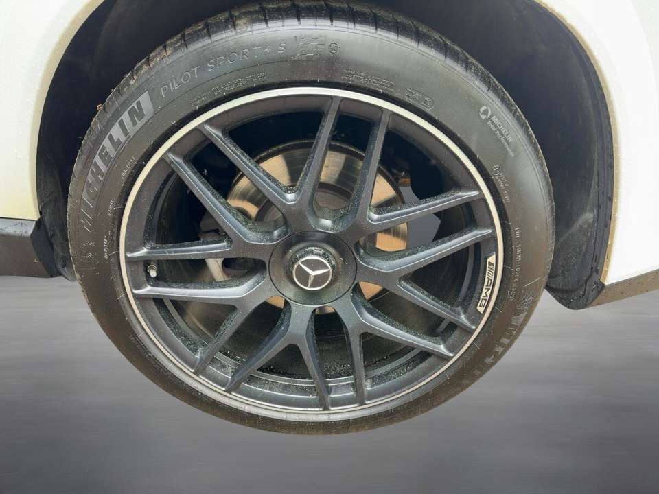 Mercedes-Benz GLE 53 AMG - Imagem 11