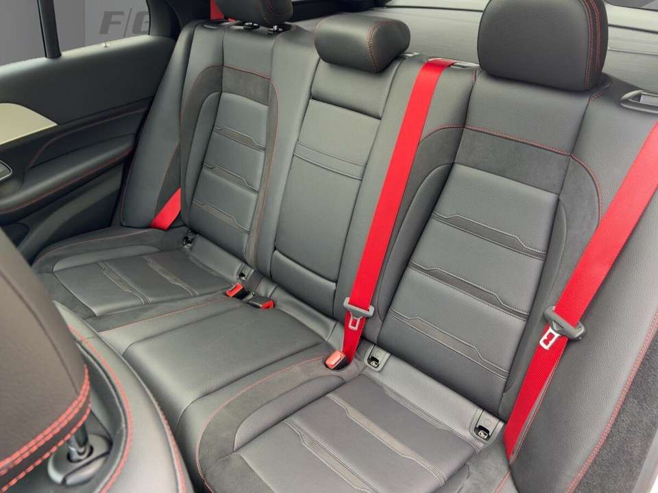 Mercedes-Benz GLE 53 AMG - Imagem 15