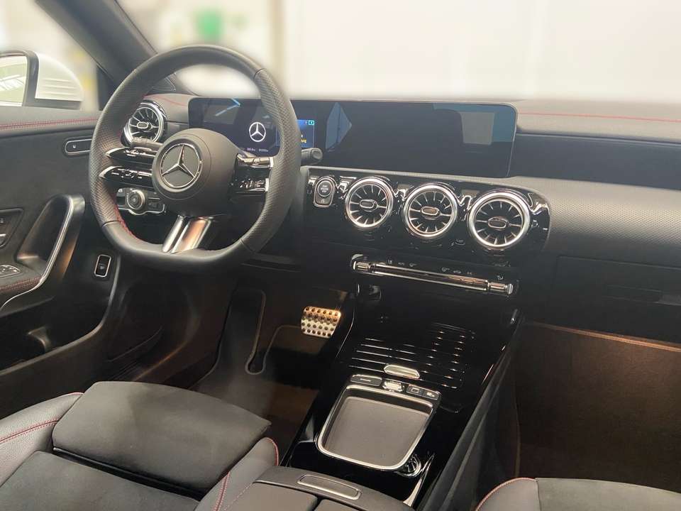 Car picture 9