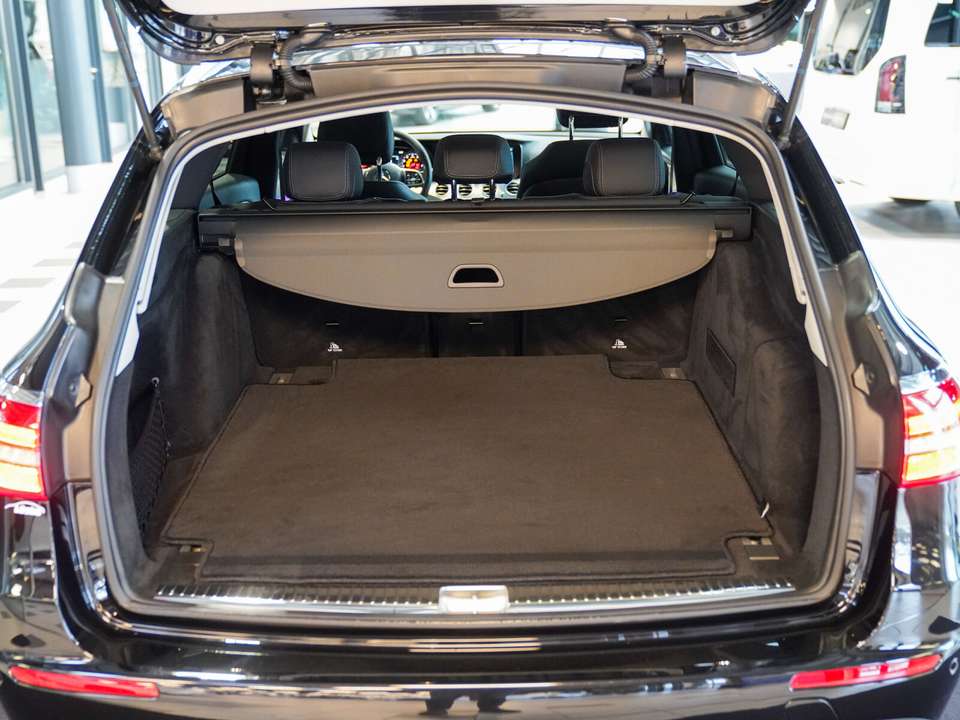 Mercedes-Benz E 200 - Imagem 5