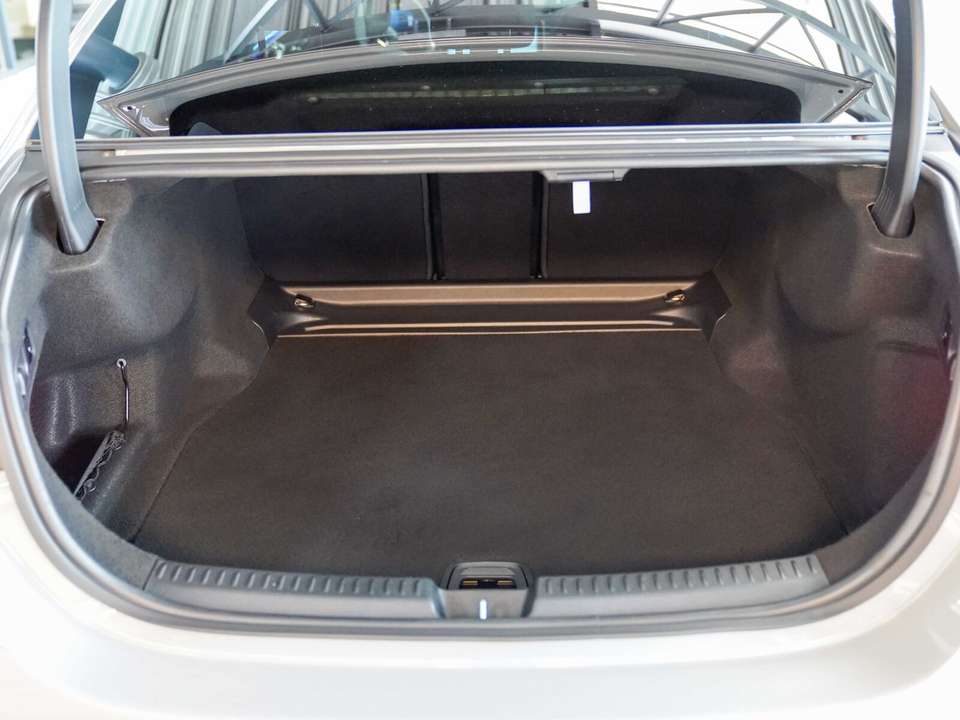 Car picture 6