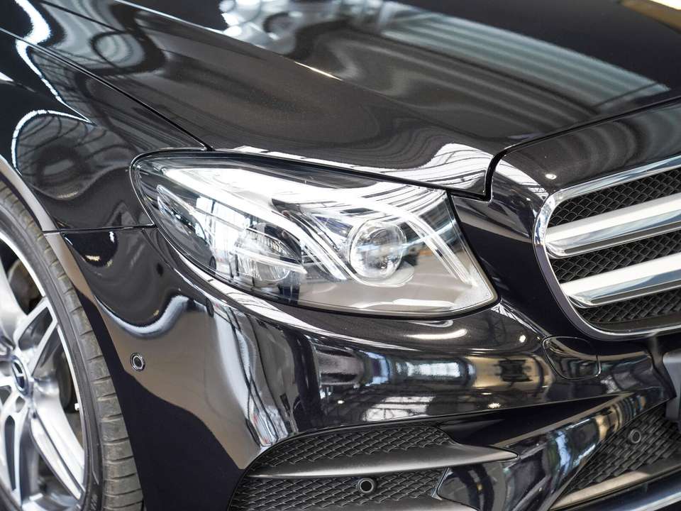 Mercedes-Benz E 200 - Imagem 9