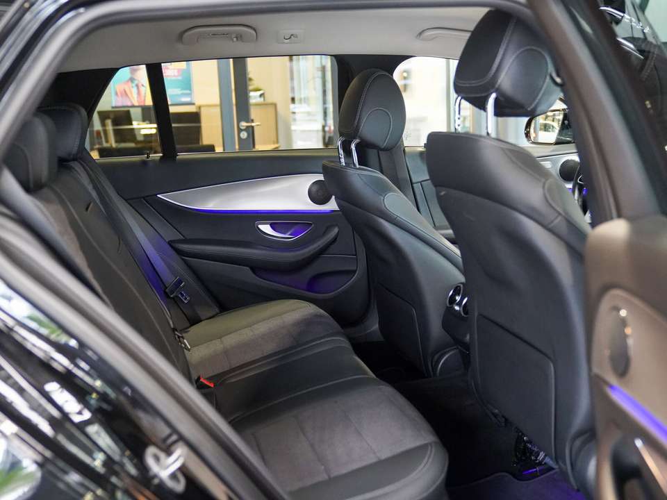 Mercedes-Benz E 200 - Imagem 14