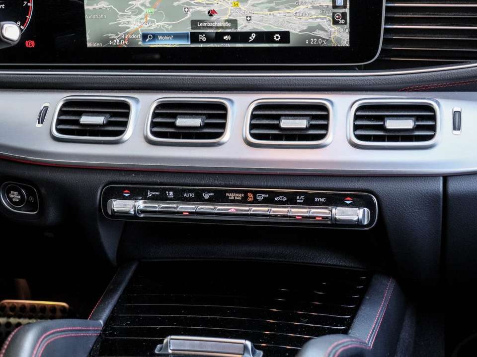 Car picture 9