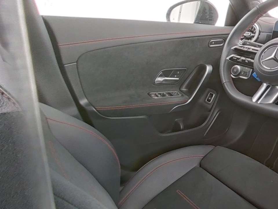 Car picture 9