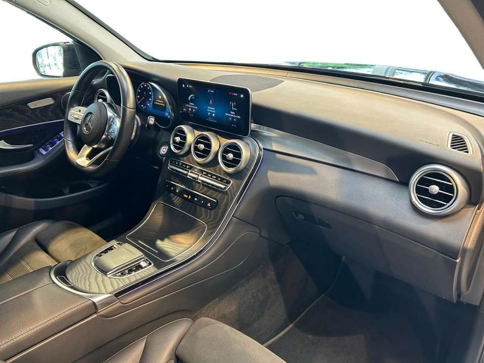 Mercedes-Benz GLC 300 - Imagem 7