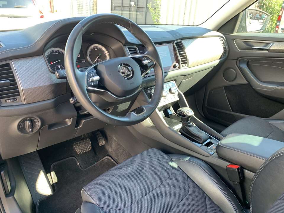 Car picture 10