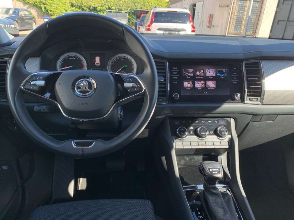 Car picture 14