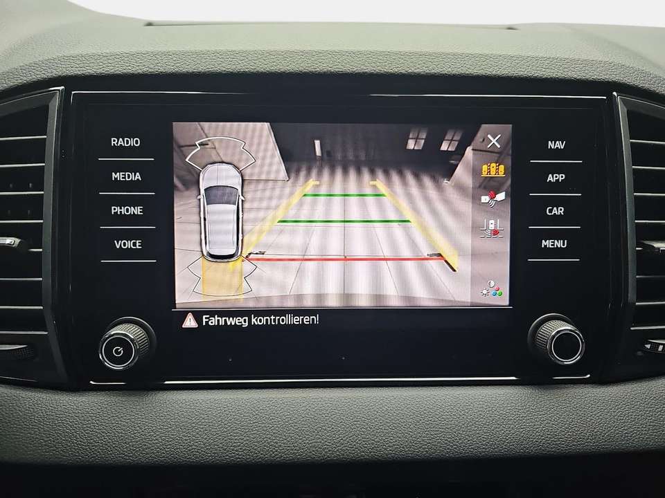 Car picture 11
