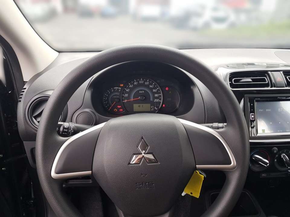 Mitsubishi Space Star - Imagem 9