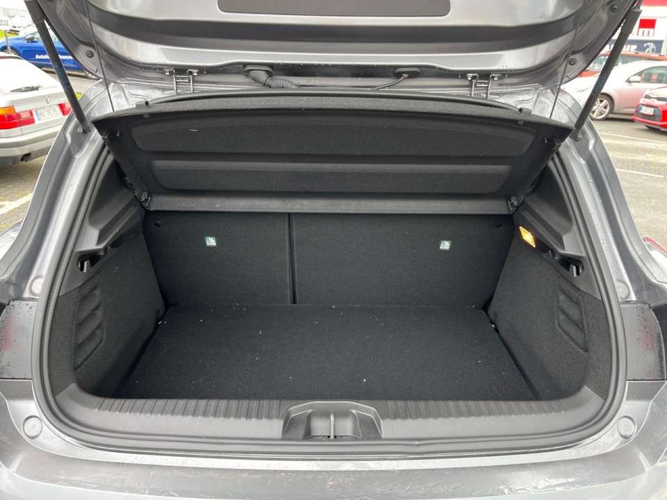 Mitsubishi Colt - Imagem 12