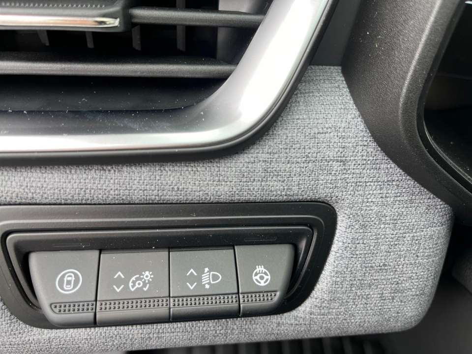 Mitsubishi Colt - Imagem 13