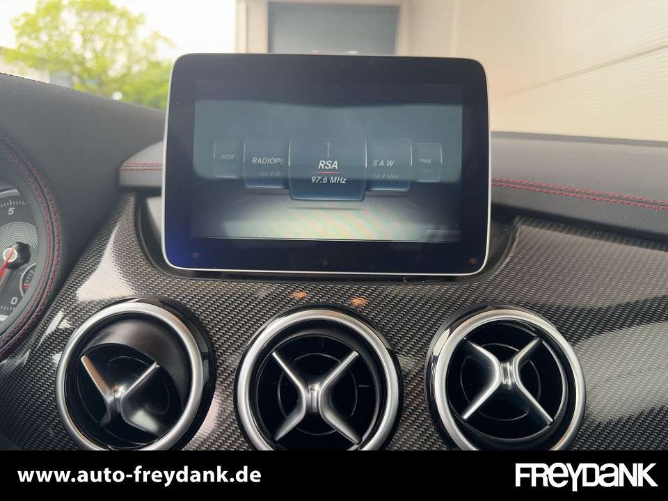 Mercedes-Benz B 250 - Imagem 14