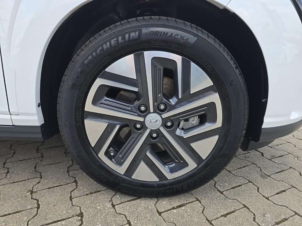 Hyundai KONA - Imagem 15