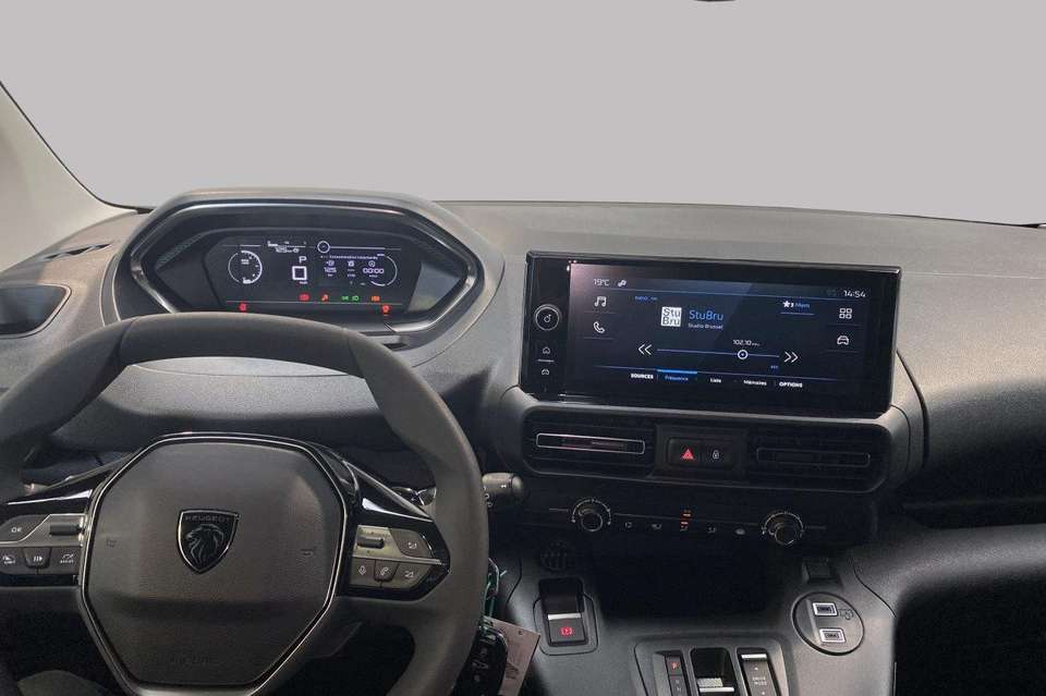 Car picture 11