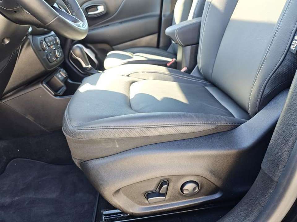 Car picture 10