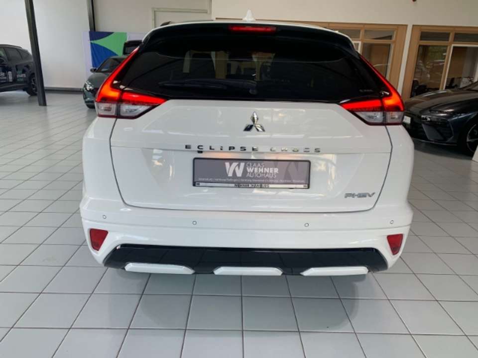 Mitsubishi Eclipse Cross - Imagem 6