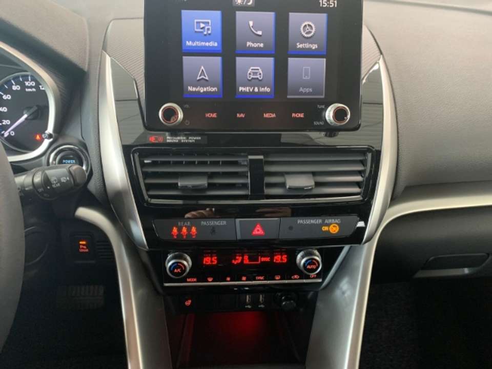 Mitsubishi Eclipse Cross - Imagem 13