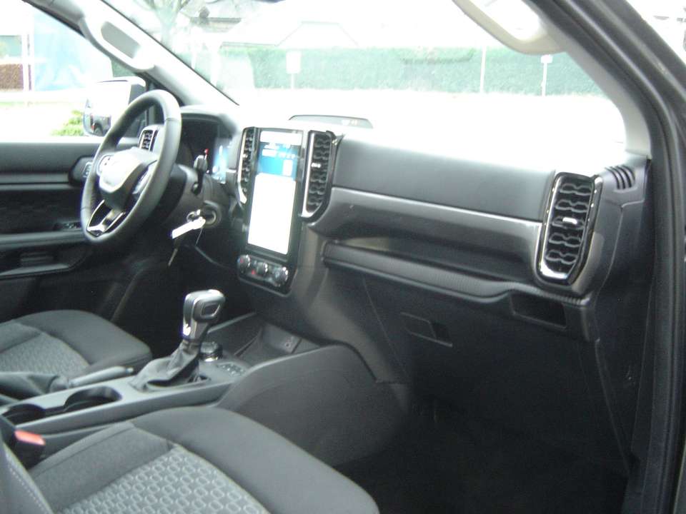 Car picture 18