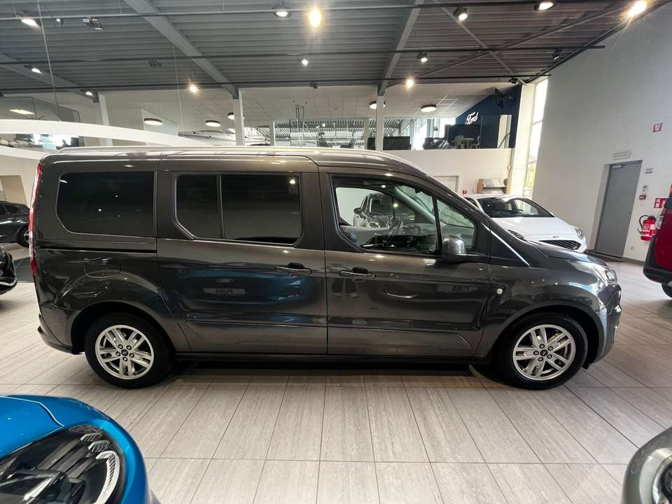 Ford Tourneo Connect - Imagem 8