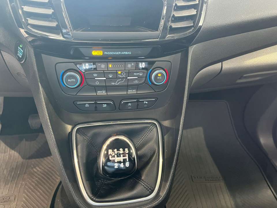 Ford Tourneo Connect - Imagem 13