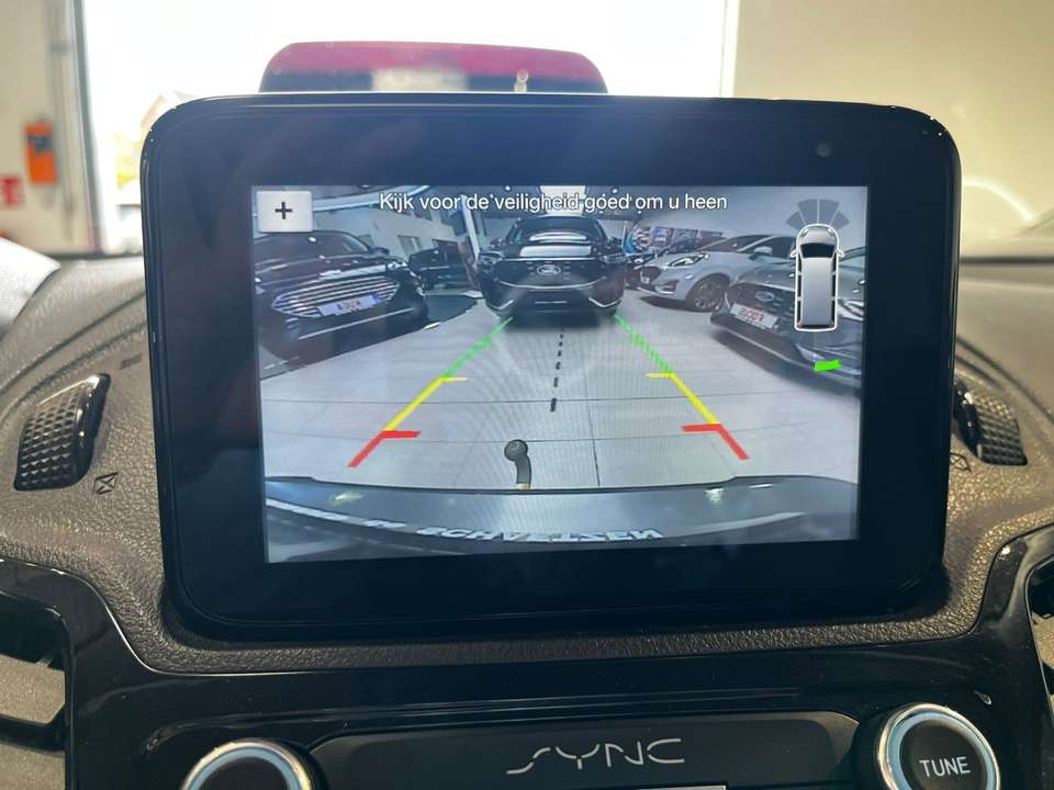 Ford Tourneo Connect - Imagem 15