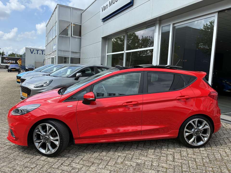 Ford Fiesta - Imagem 2
