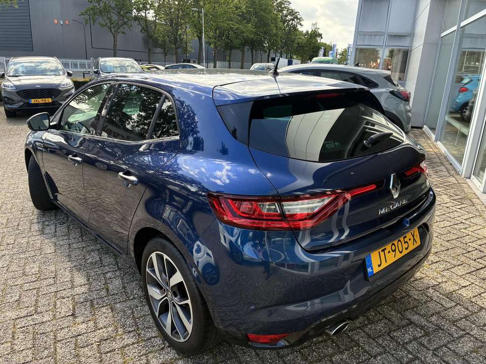 Car picture 3