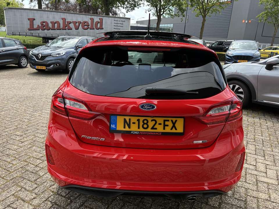 Ford Fiesta - Imagem 4