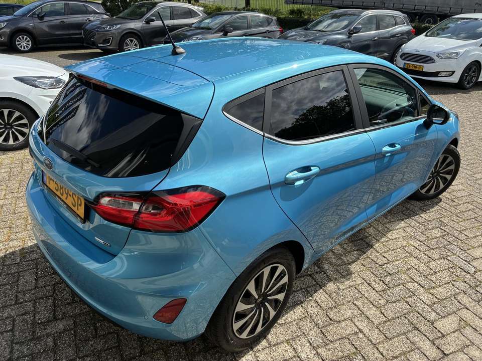 Ford Fiesta - Imagem 6