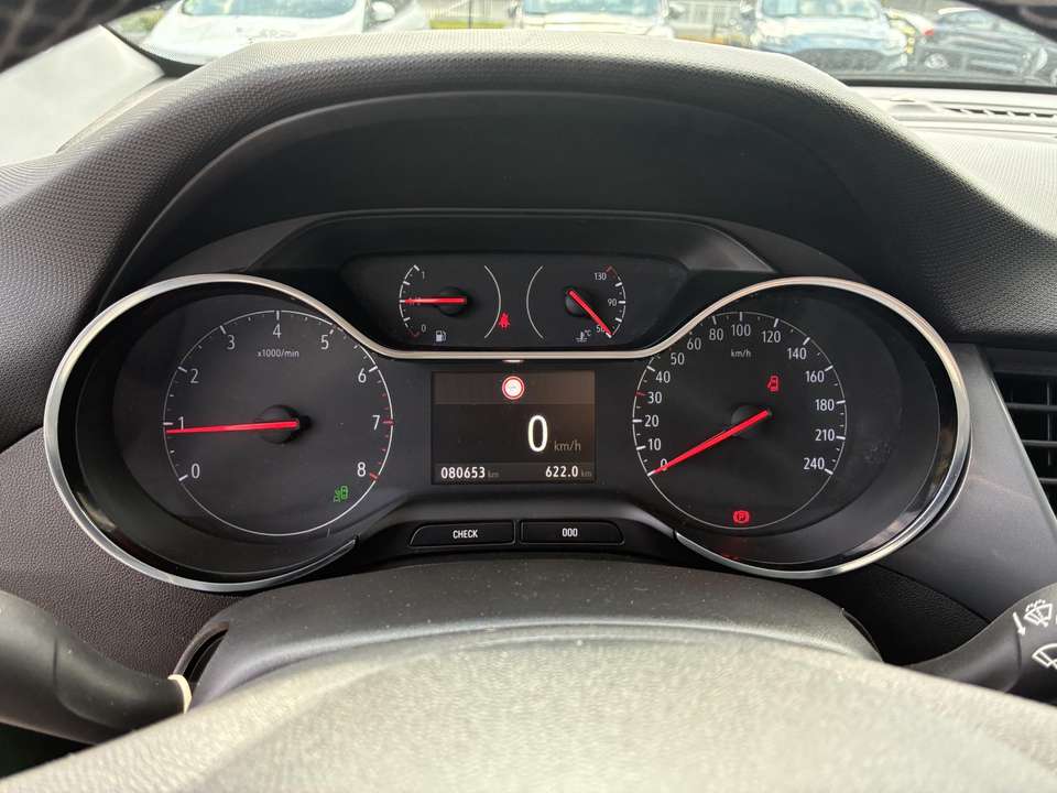 Opel Crossland - Imagem 11