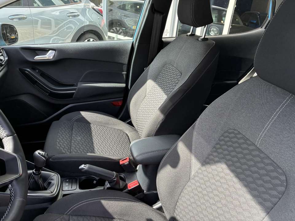 Ford Fiesta - Imagem 9