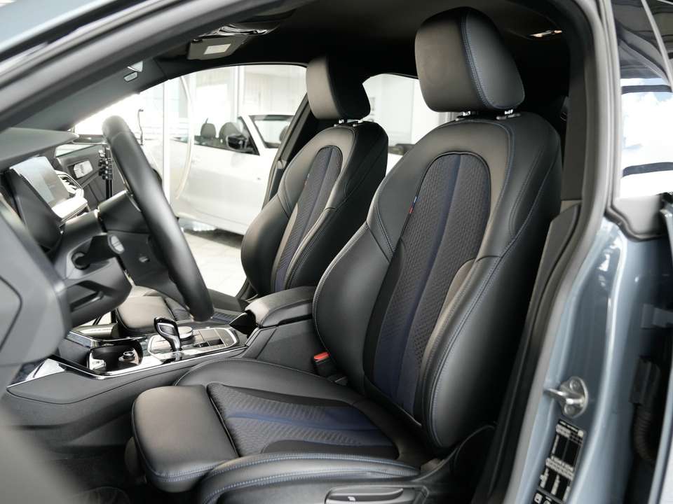 BMW 220 - Imagem 4