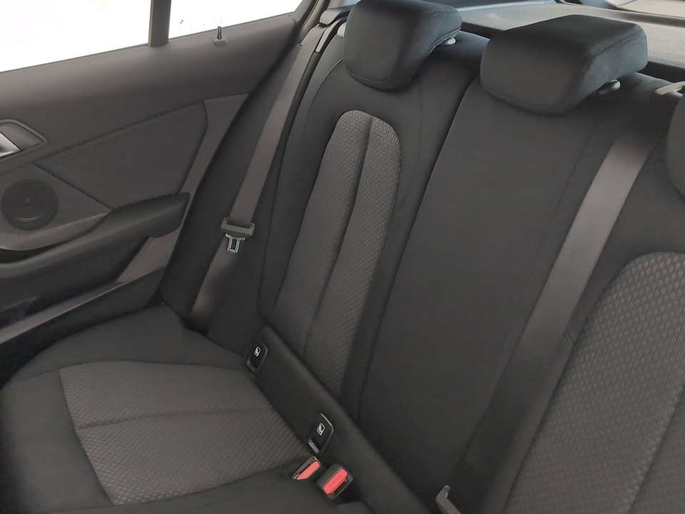 Car picture 4