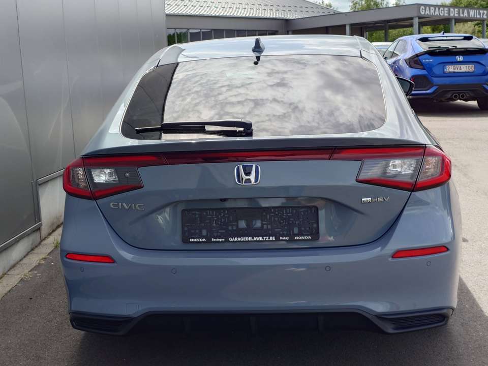 Car picture 5