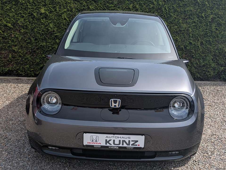Car picture 1