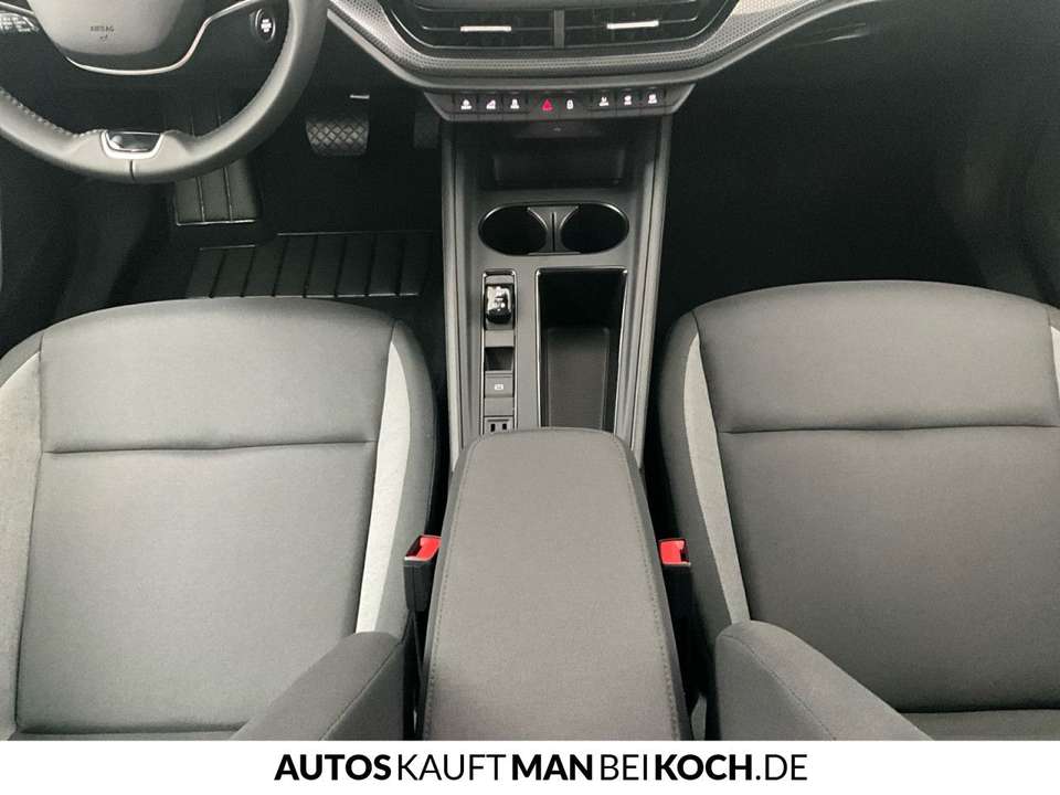 Car picture 11