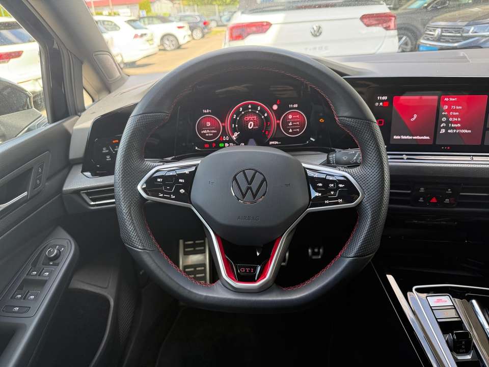 Car picture 11