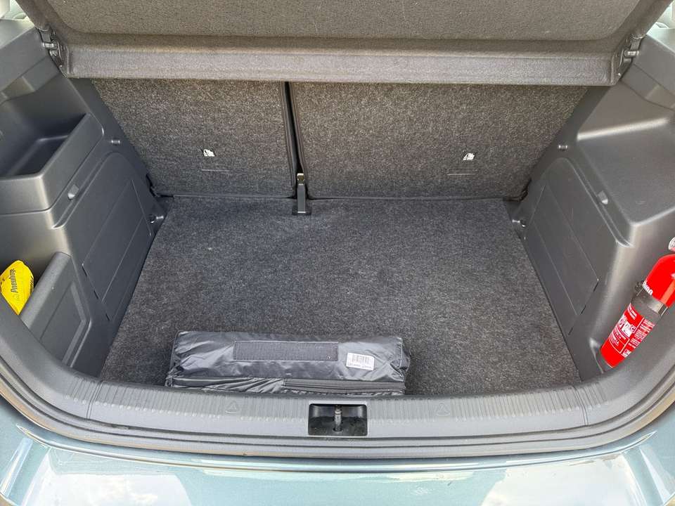 Car picture 11