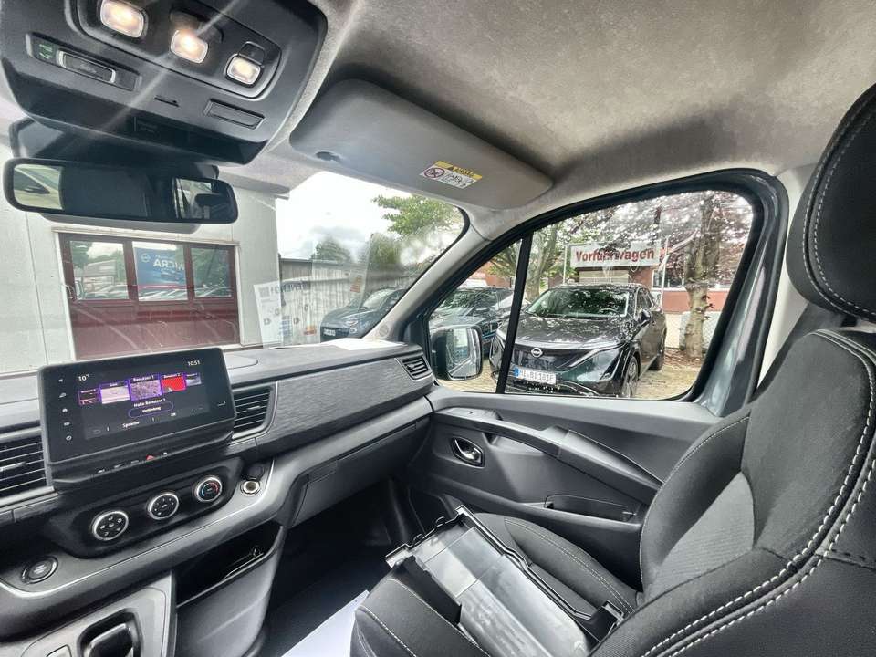 Car picture 11