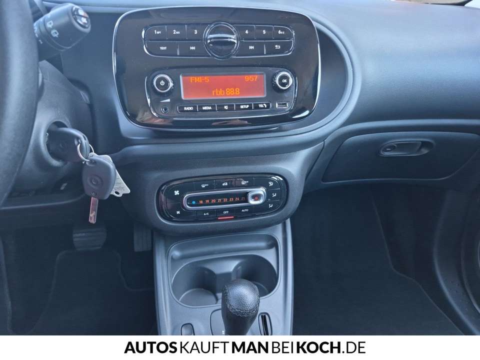 Car picture 11