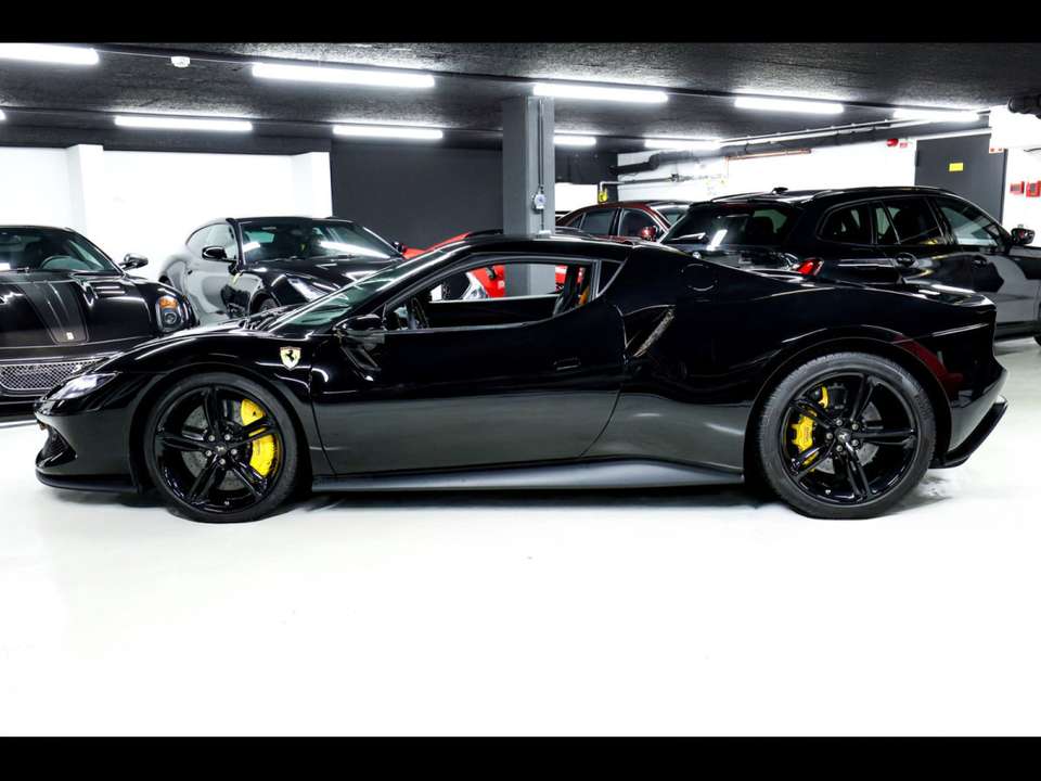 Ferrari 296 GTB - Imagem 2