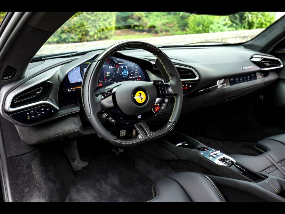 Ferrari 296 GTB - Imagem 11
