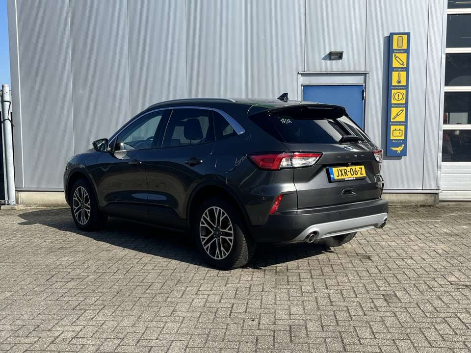 Ford Kuga - Imagem 7