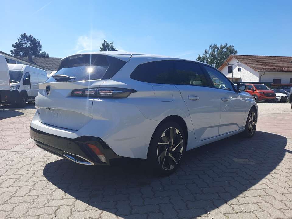 Car picture 6