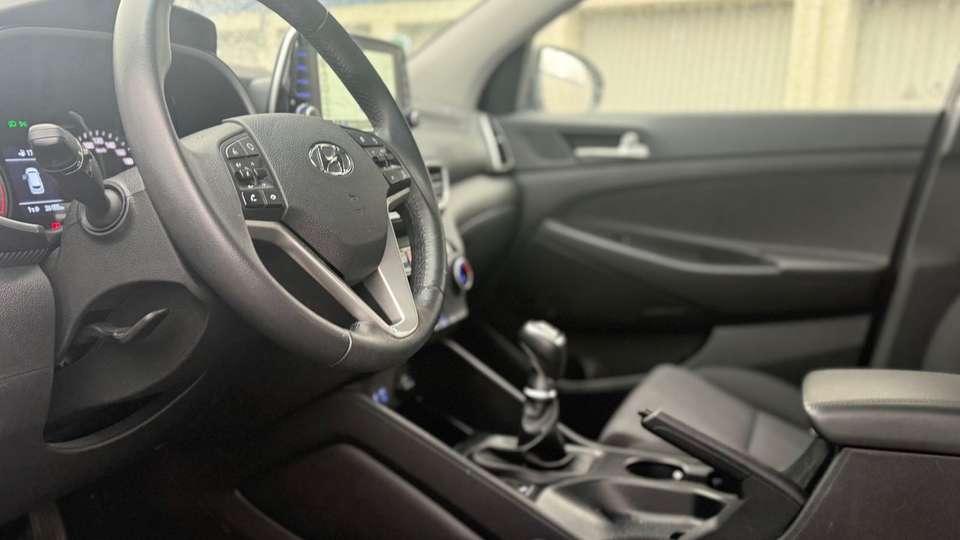Car picture 11