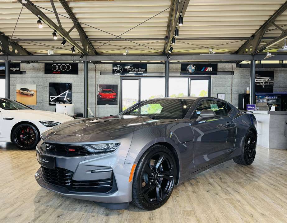 Chevrolet Camaro 2021